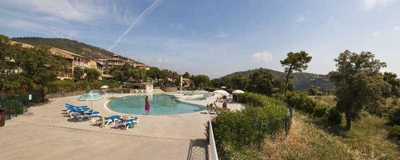 סן-מקסים P&V Residence Le Hameau Des Issambrr מראה חיצוני תמונה