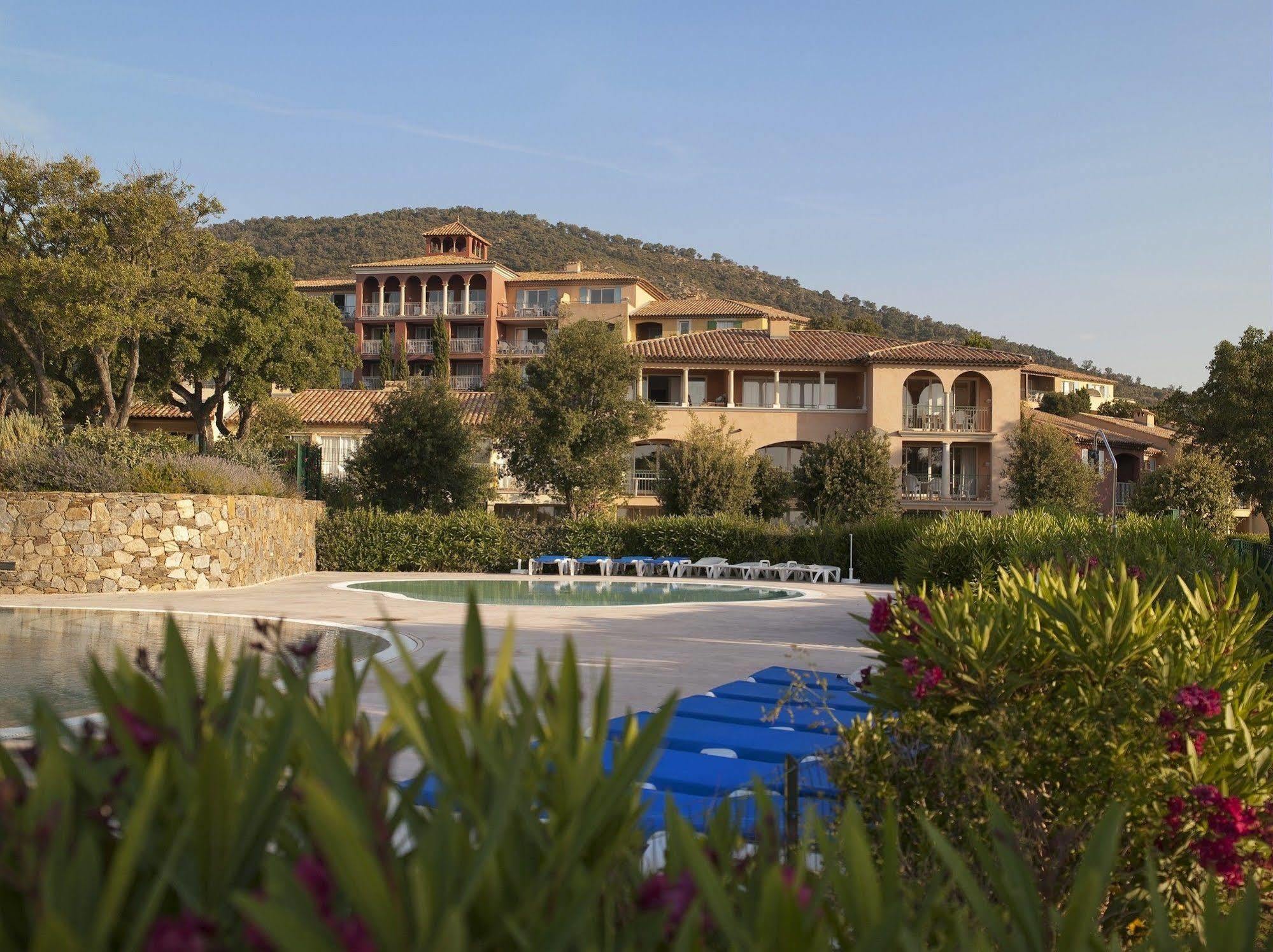 סן-מקסים P&V Residence Le Hameau Des Issambrr מראה חיצוני תמונה