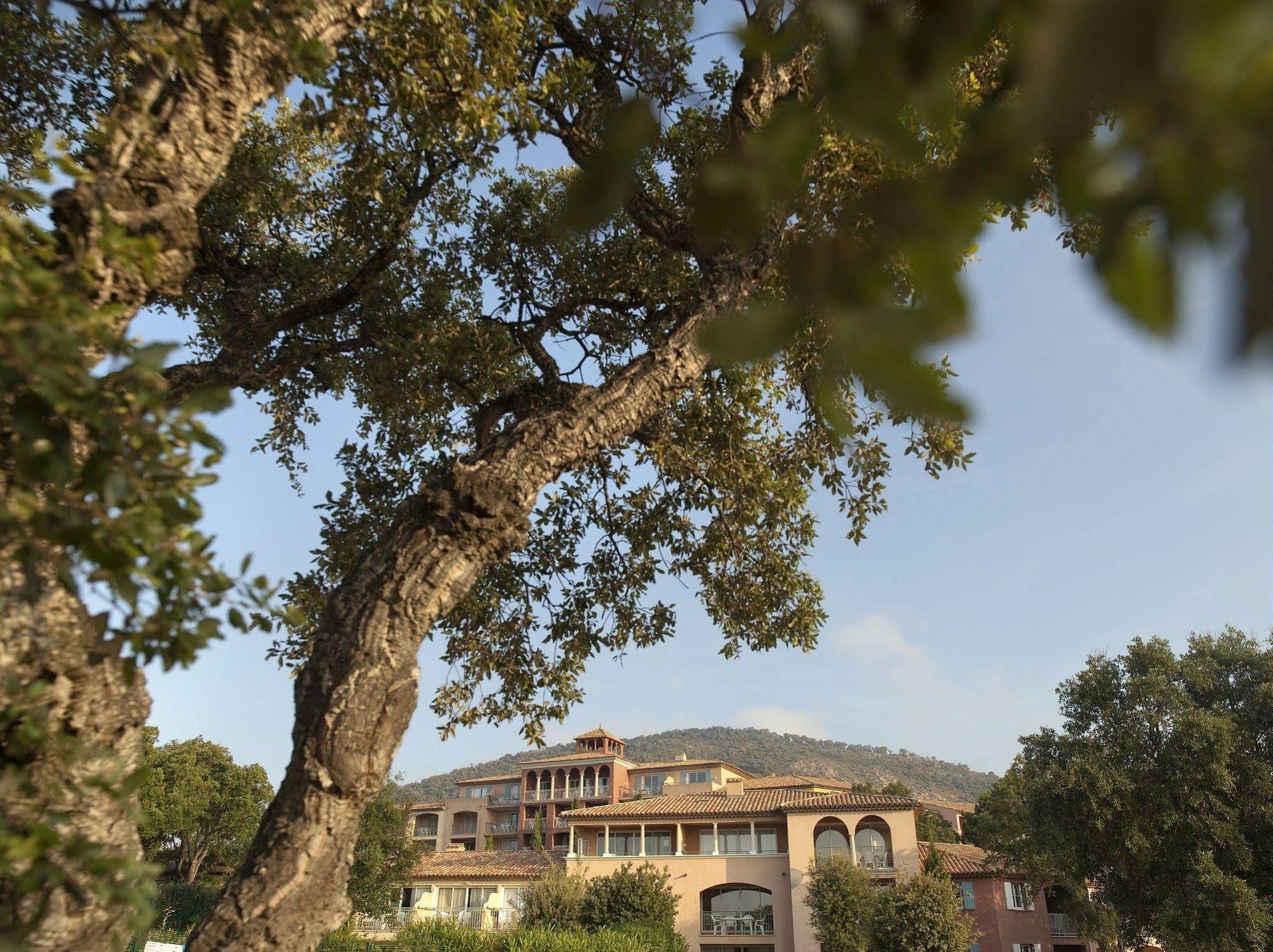 סן-מקסים P&V Residence Le Hameau Des Issambrr מראה חיצוני תמונה