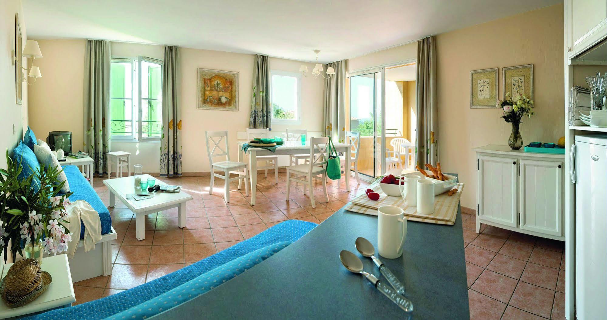 סן-מקסים P&V Residence Le Hameau Des Issambrr מראה חיצוני תמונה
