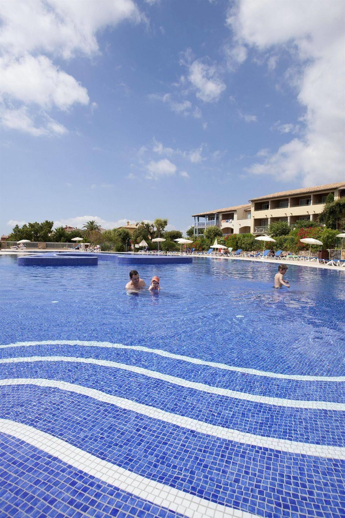 סן-מקסים P&V Residence Le Hameau Des Issambrr מראה חיצוני תמונה