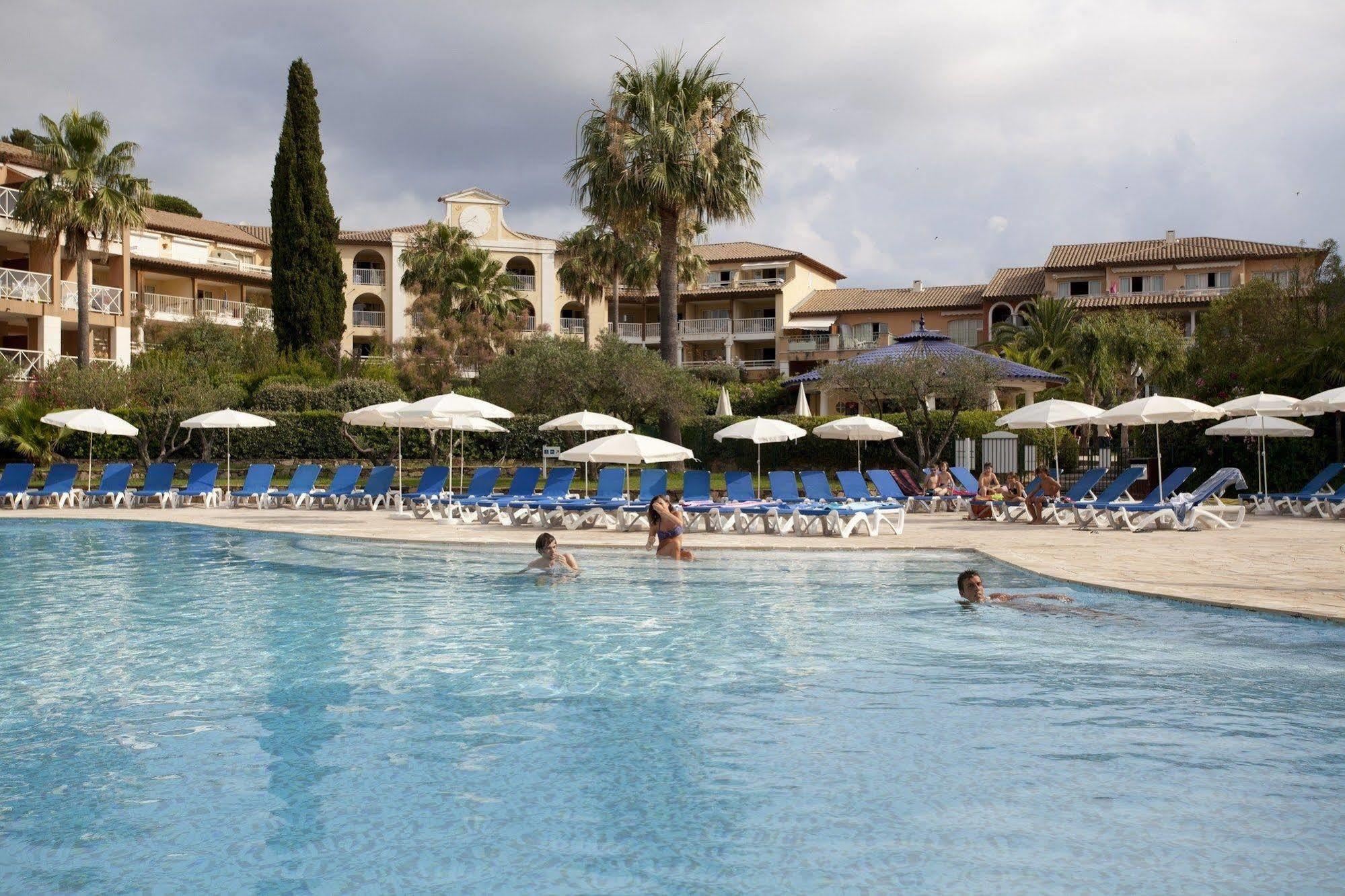 סן-מקסים P&V Residence Le Hameau Des Issambrr מראה חיצוני תמונה